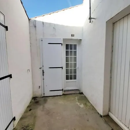 2 A 4 Personnes Proche De La Apartman