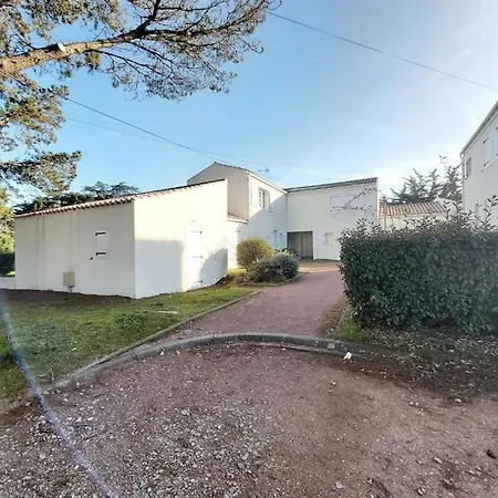 Apartman 2 A 4 Personnes Proche De La *